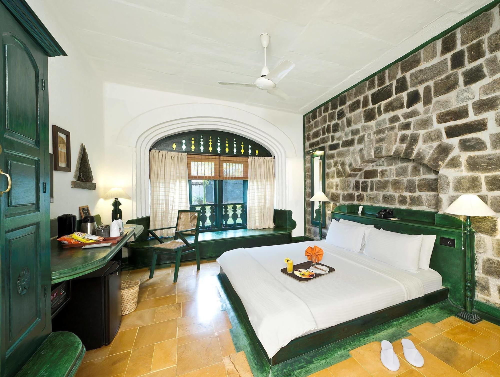 Sparsa Resort Thiruvanamalai Tiruvannamalai Exterior photo